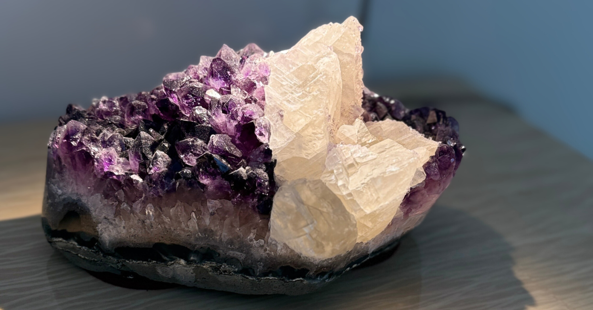 Amethyst – Hochwertige Edelsteine mit Tiefe